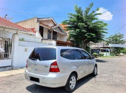 Jual mobil Nissan Grand Livina Ultimate 2011 bekas, Jawa Timur 1