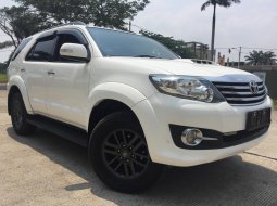 Toyota Fortuner 2.5 VNT Turbo Diesel AT 2015 2