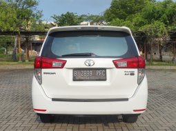 Toyota Kijang Innova 2.0 G AT White On Beige Mulus Terawat TDP 63Jt 8