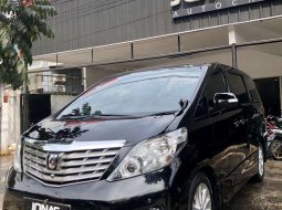 Jawa Barat, Toyota Alphard G 2010 kondisi terawat 2