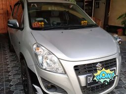 Dijual mobil bekas Suzuki Splash , Bali  8