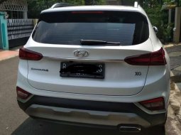 Mobil Hyundai Santa Fe 2019 terbaik di DKI Jakarta 17