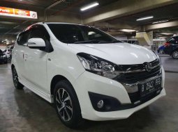 Jual mobil bekas murah Daihatsu Ayla 1.2 R Deluxe 2018 di Jawa Barat 10