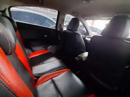 Mobil Honda HR-V 2015 S dijual, Kalimantan Selatan 3