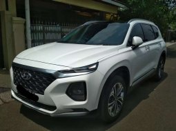 Mobil Hyundai Santa Fe 2019 terbaik di DKI Jakarta 13