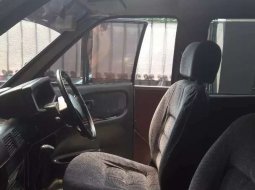 Jawa Tengah, Isuzu Panther 1997 kondisi terawat 4