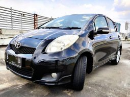 Mobil Toyota Yaris 2011 E terbaik di DKI Jakarta 8