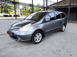 Mobil Nissan Grand Livina 2011 XV dijual, Jawa Barat 2