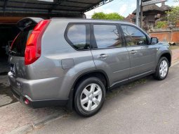 Dijual mobil bekas Nissan X-Trail 2.5, Bali  4