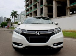 Honda HR-V E 2015 Putih 1