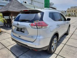 Mobil Nissan X-Trail 2016 2.5 dijual, DKI Jakarta 5