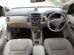 Toyota Kijang Innova 2009 Lampung dijual dengan harga termurah 6