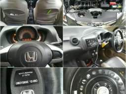 Jual mobil bekas murah Honda Brio E 2014 di Jawa Barat 14