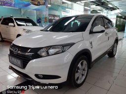 Mobil Honda HR-V 2016 E dijual, Jawa Timur 12