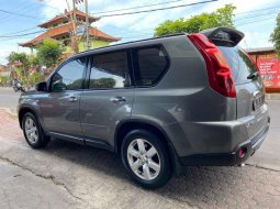 Dijual mobil bekas Nissan X-Trail 2.5, Bali  3