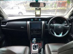 Mobil Toyota Fortuner 2017 VRZ terbaik di Jawa Timur 5