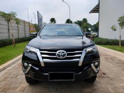 Toyota Fortuner VRZ DSL 2.4 matic 2016 KM 42ribu 1