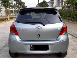 Toyota Yaris J AT 2010 DP minim  5