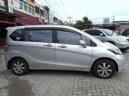 Honda Freed 2011 Riau dijual dengan harga termurah 2