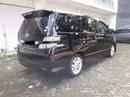 Mobil Toyota Vellfire 2011 terbaik di Jawa Barat 3