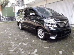 Mobil Toyota Vellfire 2011 terbaik di Jawa Barat 1