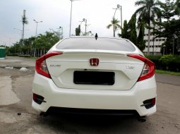 Honda Civic ES Prestige 2018 Putih 5