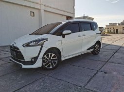 DKI Jakarta, jual mobil Toyota Sienta Q 2017 dengan harga terjangkau 4