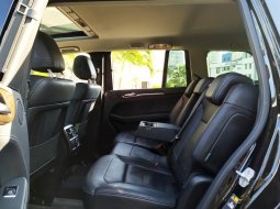 Mercedes-Benz GL 400 2015 SUV Hitam. 9