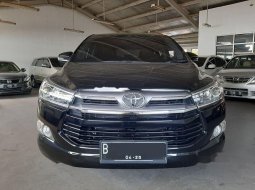 Mobil Toyota Kijang Innova 2020 V terbaik di Jawa Barat 4