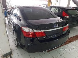 Mobil Honda Accord 2015 VTi terbaik di DKI Jakarta 8