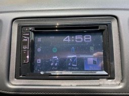 Jual cepat Honda HR-V S 2018 di Banten 6