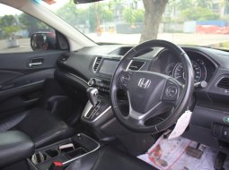 Honda CR-V 2.4 Prestige 2015 Merah 9