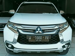 Jual mobil bekas murah Mitsubishi Pajero Sport Dakar 2017 di Jawa Timur 13