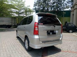 Mobil Toyota Avanza 2009 S dijual, Jawa Barat 4