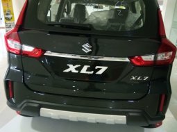 Suzuki XL7 AKHIR TAHUN DISCOUNT 30 JTAAN 3