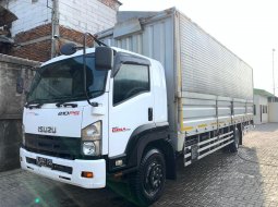 58000KM ANTIK+BanBARU,Bagus Isuzu Giga Engkel 4x2 FTR90S Wingbox 2014 1