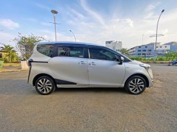Toyota Sienta V 2017 KM 30rb-an Siap DP Ringan Gan 6