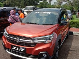 Cash kredit best diskon dan bonus Suzuki Grand Escudo XL-7 1