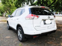 Nissan X-Trail 2.5 CVT 2015 3