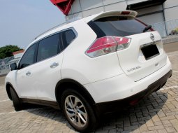 Nissan X-Trail 2.5 2015 Putih 4