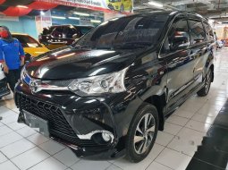 Mobil Toyota Avanza 2017 Veloz dijual, Jawa Timur 12