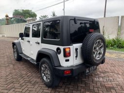 Jual mobil bekas murah Jeep Wrangler Rubicon 2013 di Jawa Timur 8