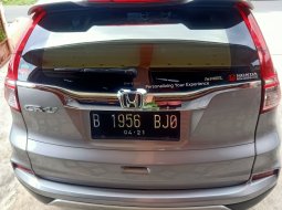 Honda CR-V 2.0 i-VTEC  5