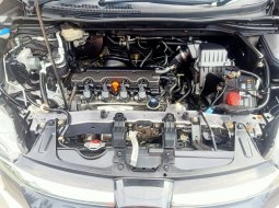 Honda CR-V 2.0 i-VTEC  9