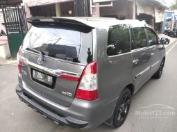 Banten, jual mobil Toyota Kijang Innova V 2011 dengan harga terjangkau 9