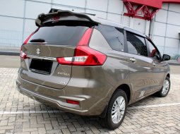 Suzuki Ertiga GX 2018 Abu-abu 2