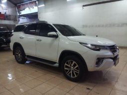 Toyota Fortuner 2016 Jawa Barat dijual dengan harga termurah 5