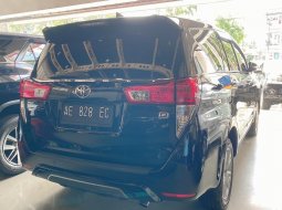 Toyota Kijang Innova Q Reborn diesel 2016 4