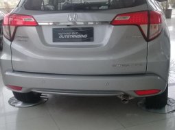 Promo Honda HR-V E CVT S.E murah Dp cukup 50 Juta 4