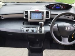 Honda Freed 1.5 SD 2012 4